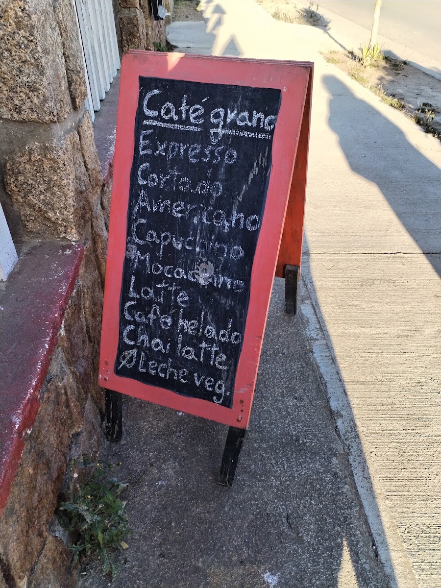 Café Ñañitas menu board