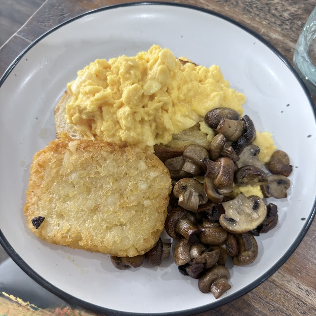 Scrambled Eggs Hash Brown