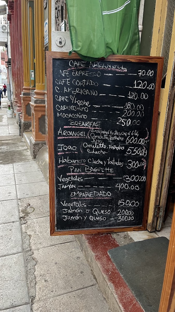 Cafe Arcangel menu board
