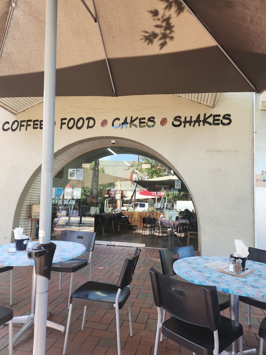 Koffie Bean Café