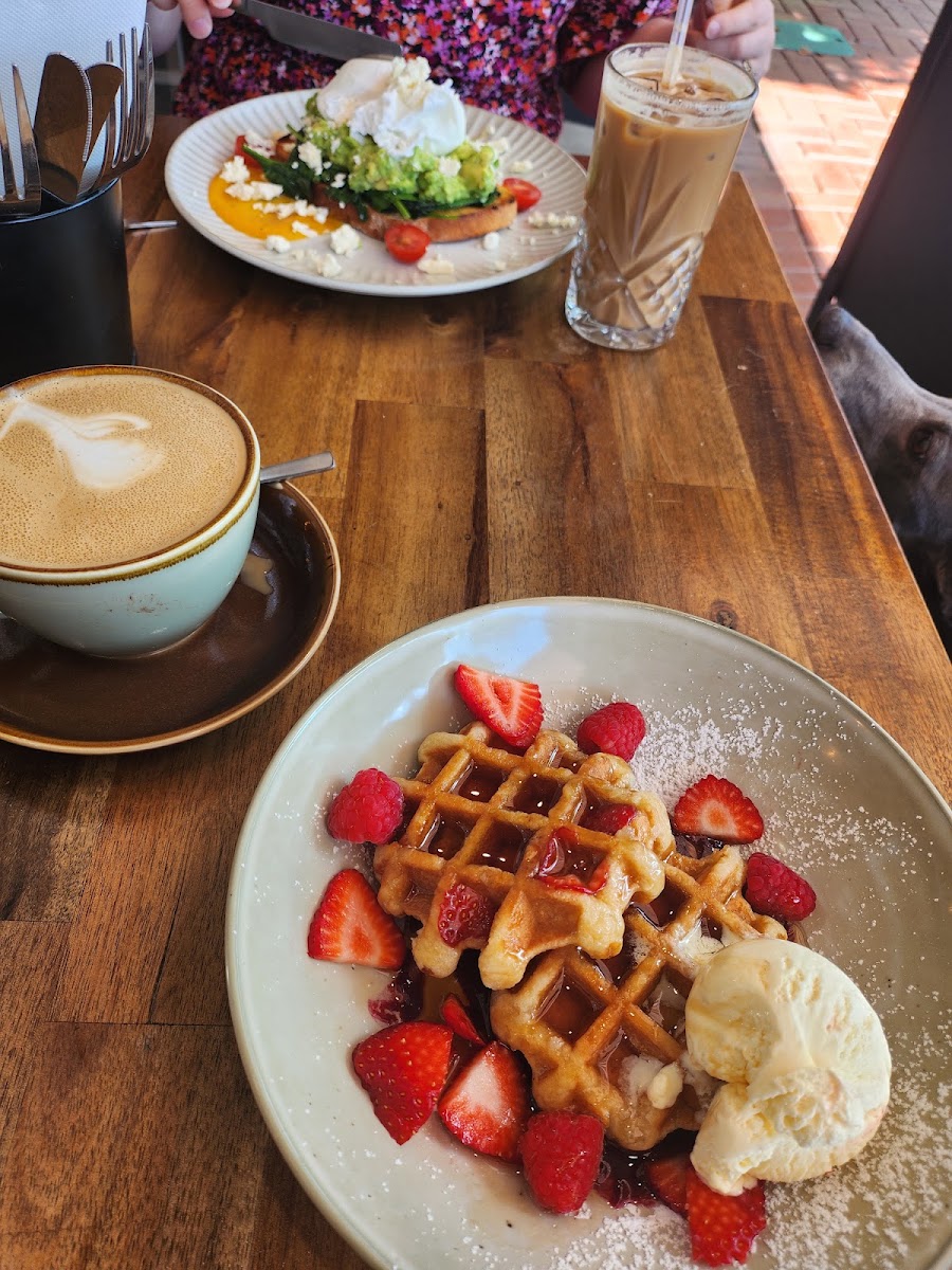 Woodys Cafe