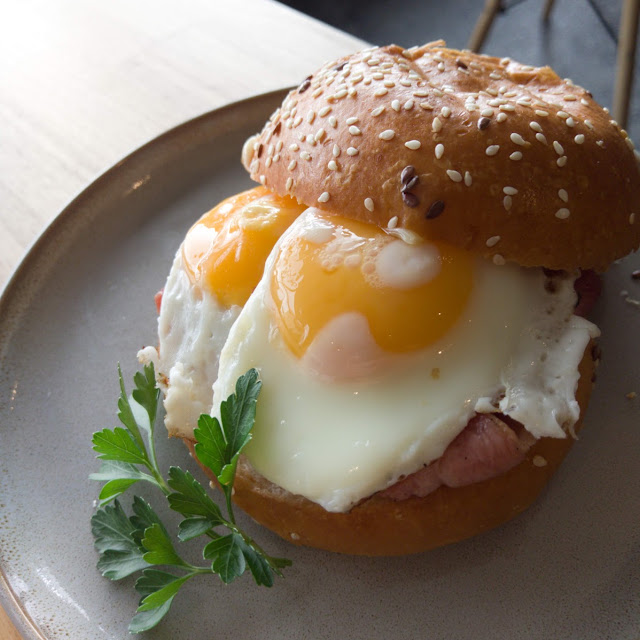 Egg and Bacon Roll