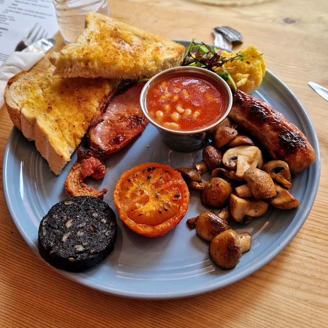 English Breakfast