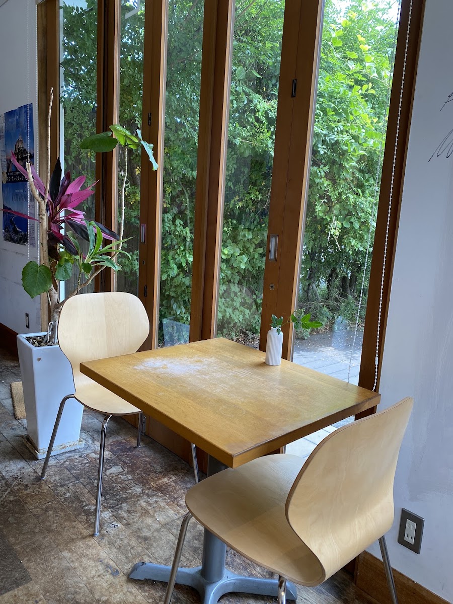 GENMYOAN CAFE