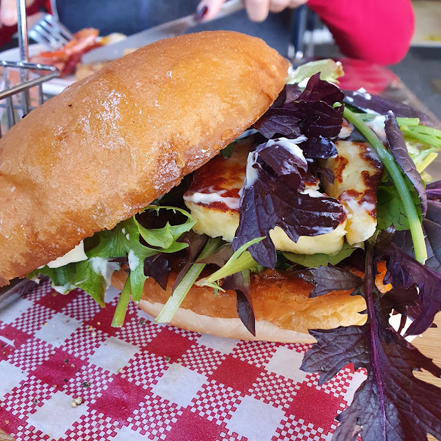 Halloumi Burger