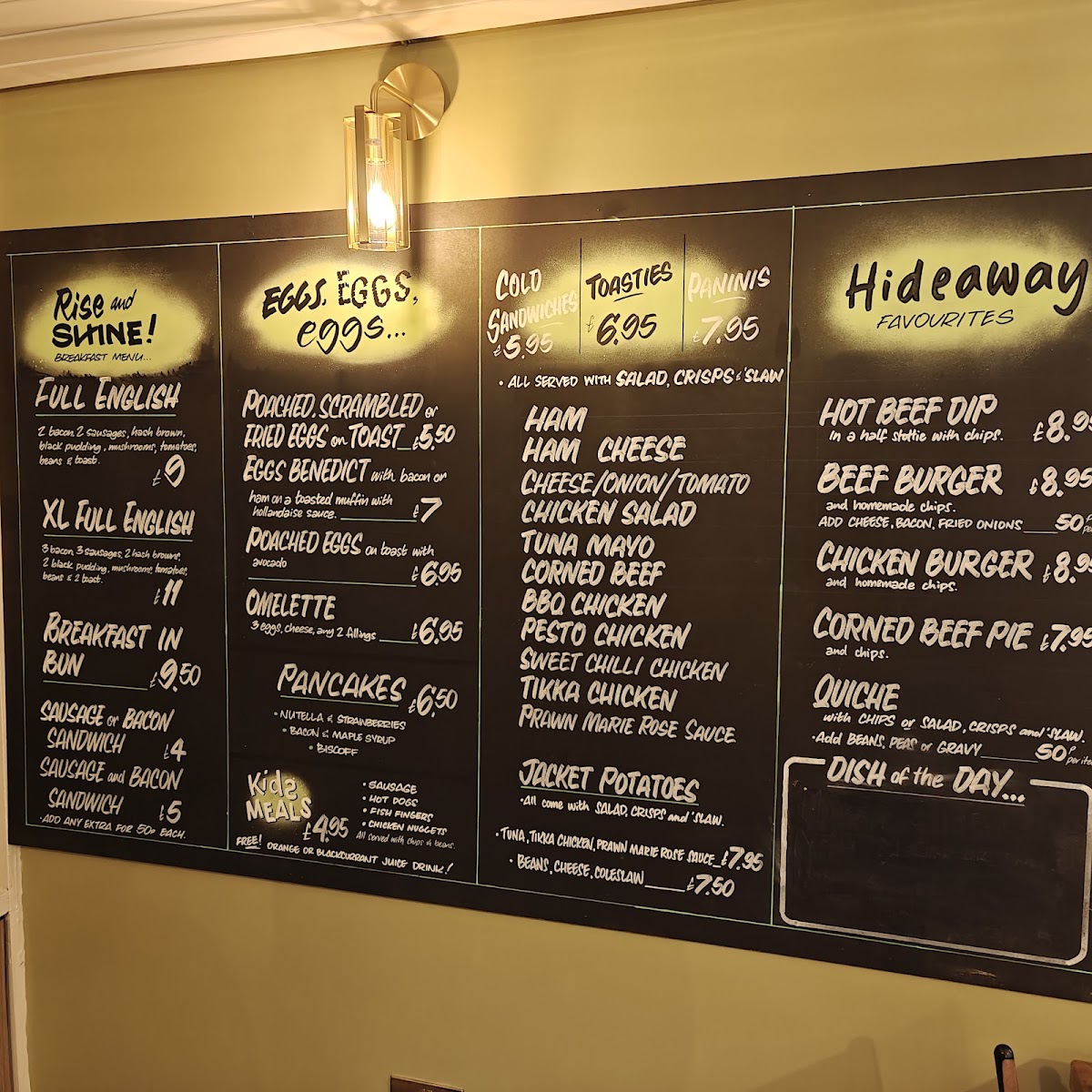 Hideaway Café Washington menu board