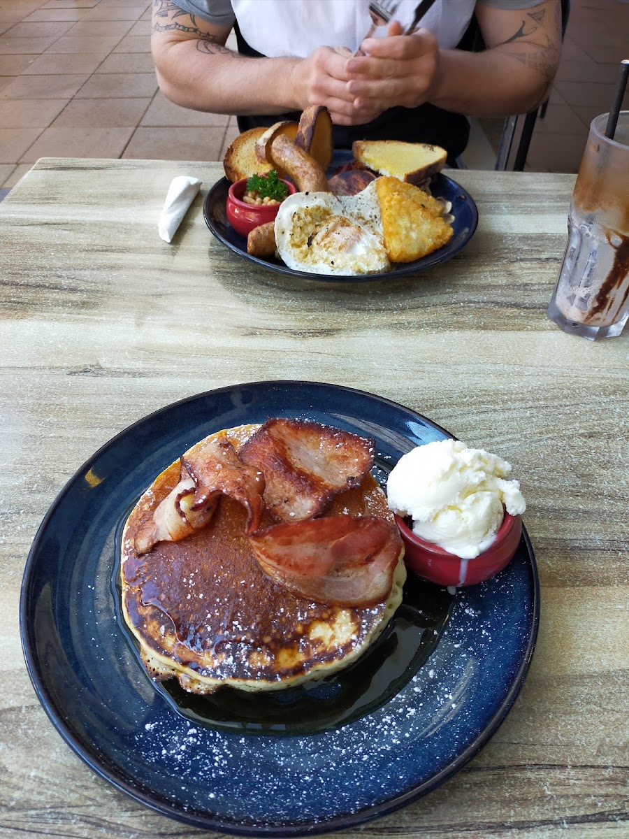 Vitti Cafe on Gregory