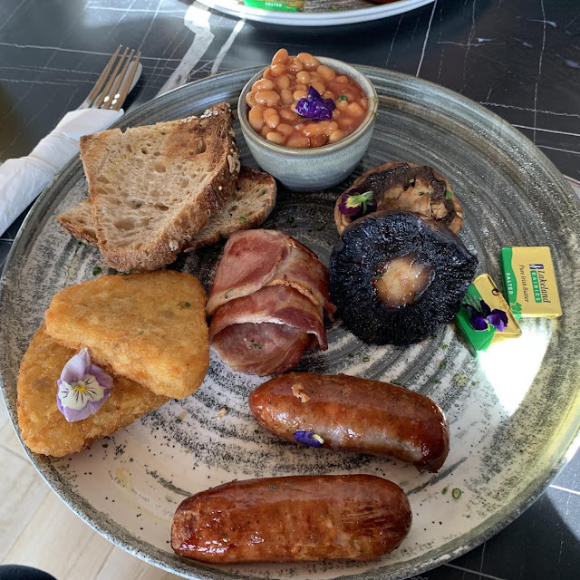 English Breakfast