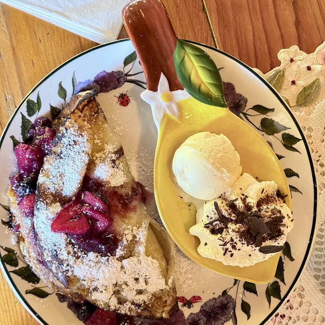 Blueberry Pancakes or French Toast