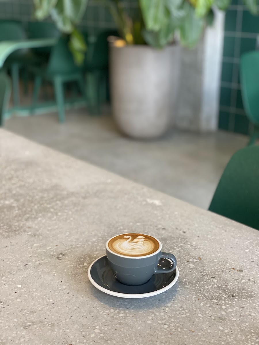 Voyage Cafe & Bar