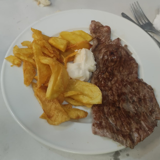Ternera Con Patatas Crujientes