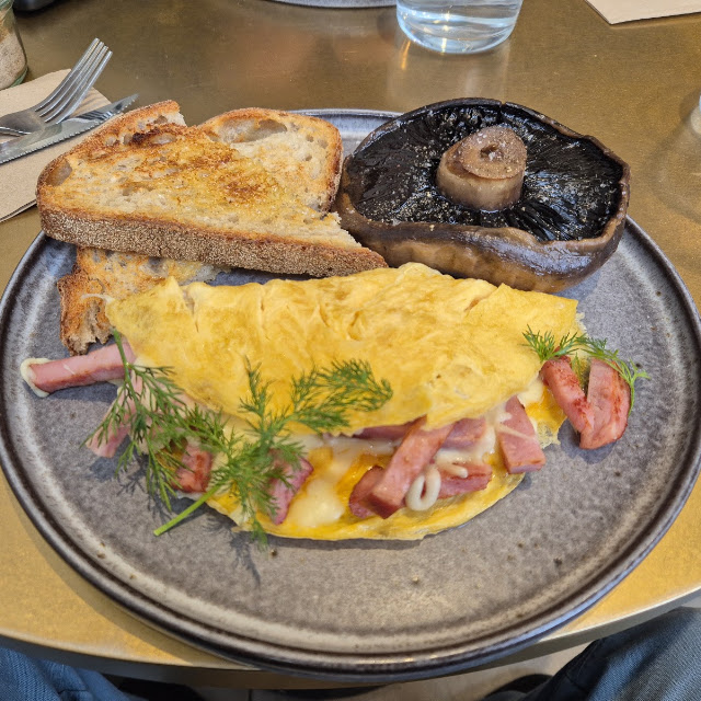 Ham and Cheese Omlet with Mushrooms