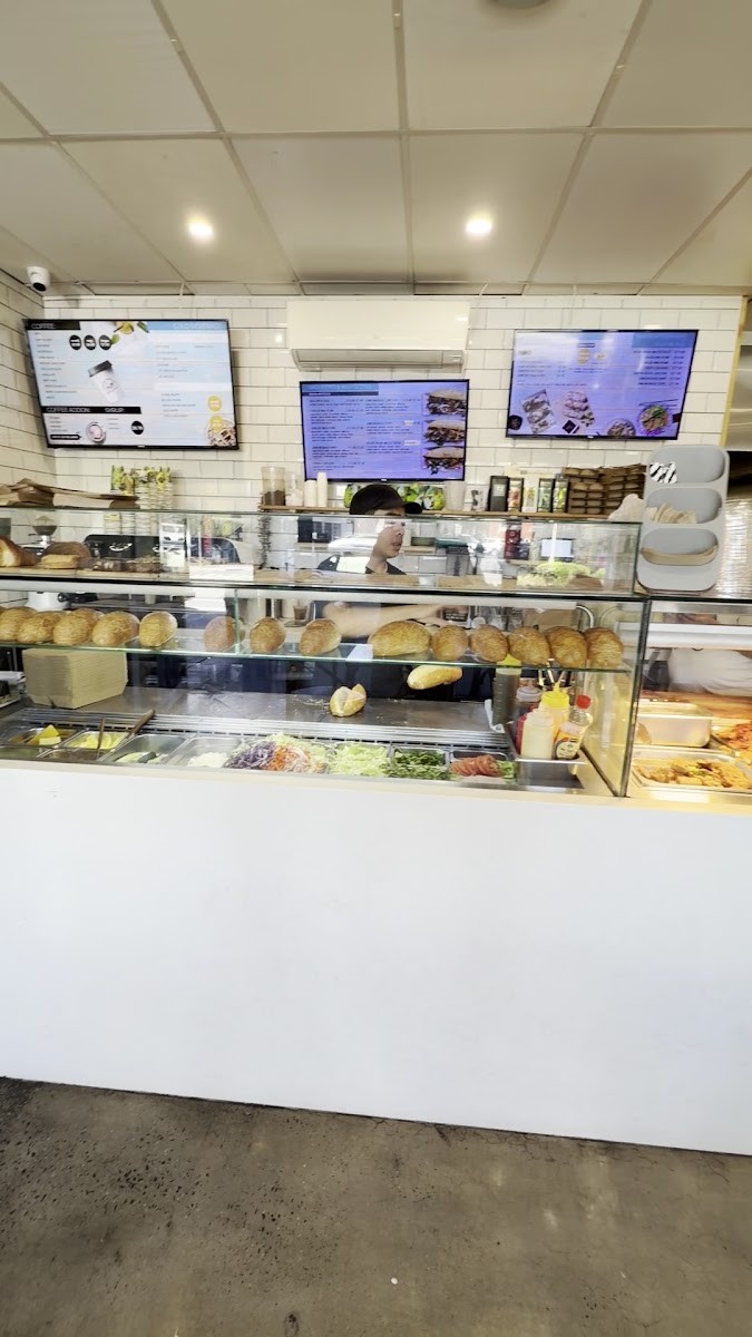 Peddler Tuckshop