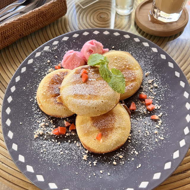 Pancakes with Ice Cream