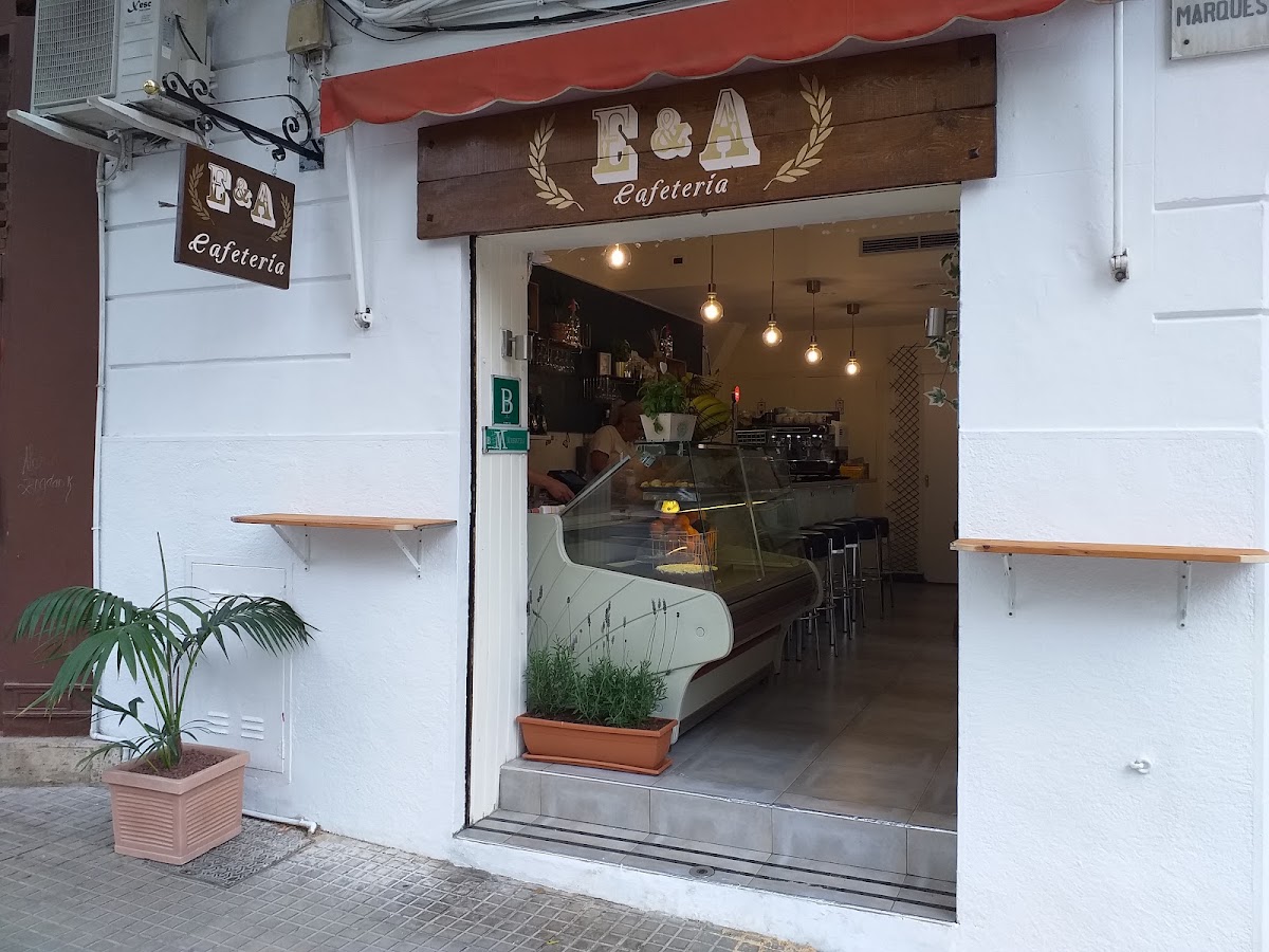 CAFÉ PURA VIDA E&A
