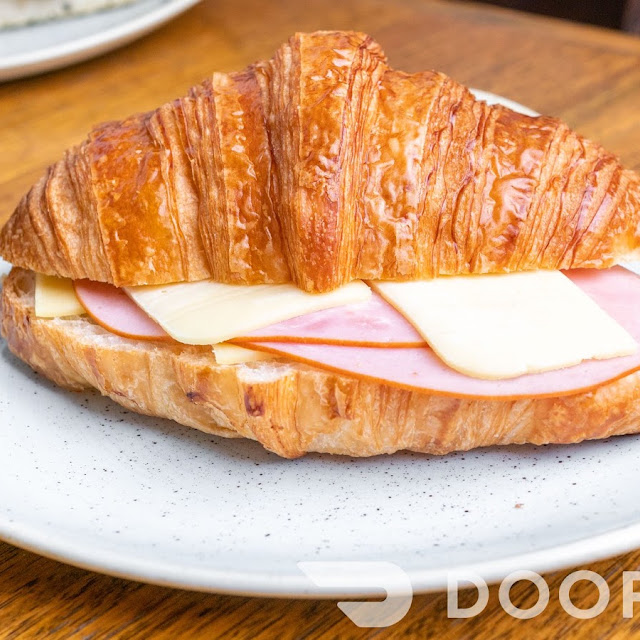 Ham & Cheese Crossiant
