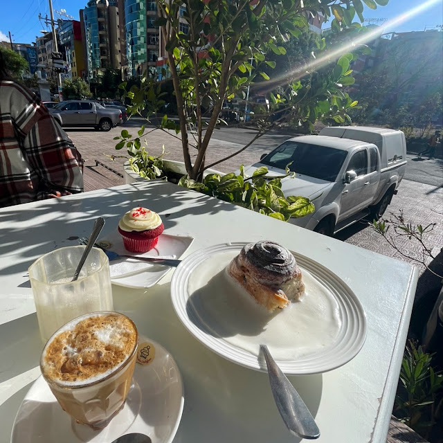 Cinnamon Roll Red Velvet Cupcake Macchiato