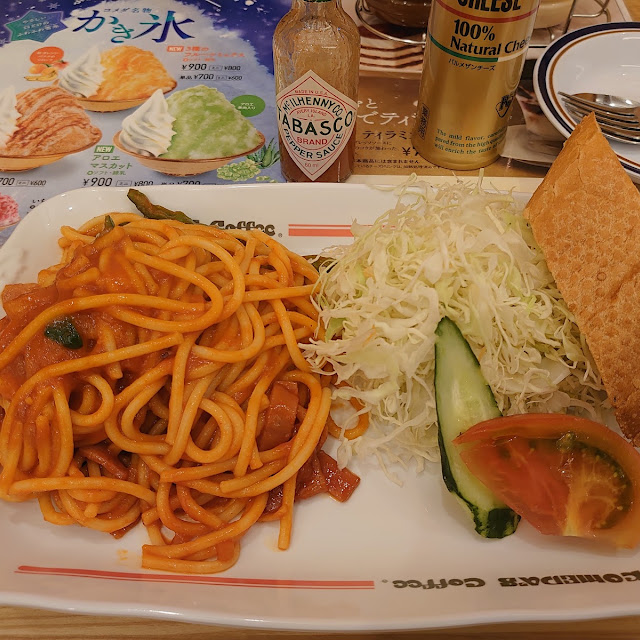 喫茶店の王道ナポリタン