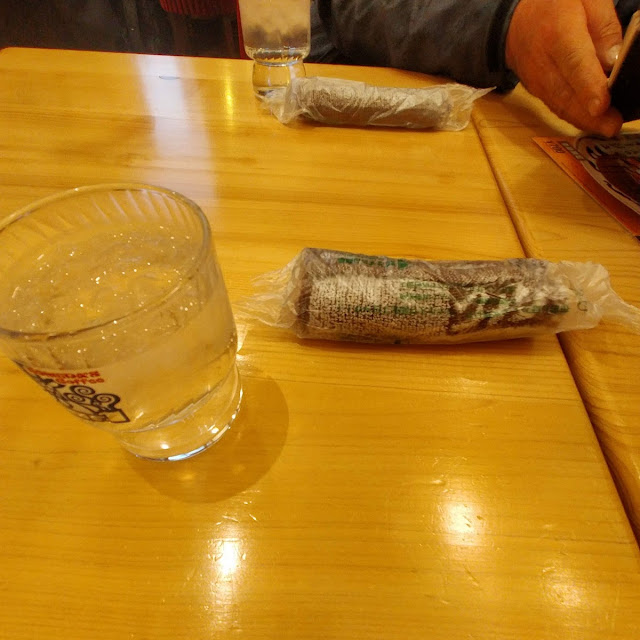 水