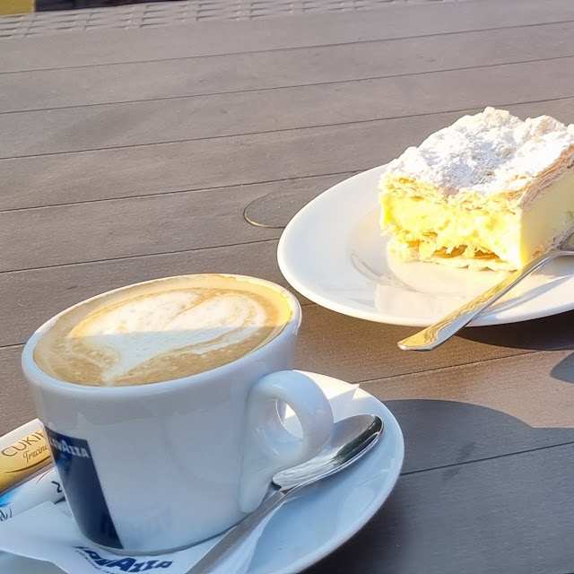 Cappuccino I Kremówka