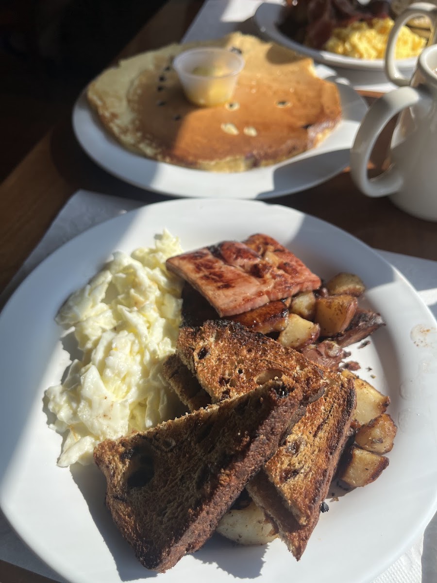 Wharfside Cafe