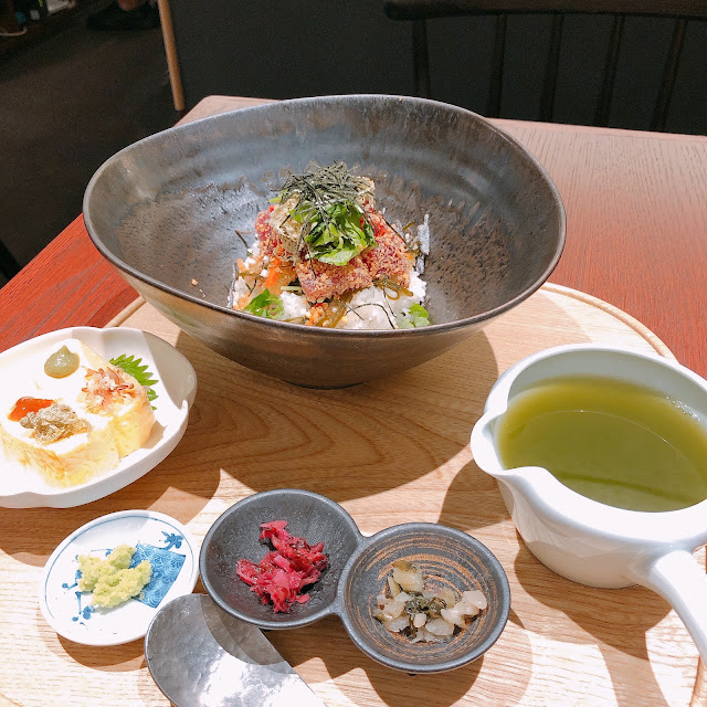 抹茶茶漬け 鮭といくら