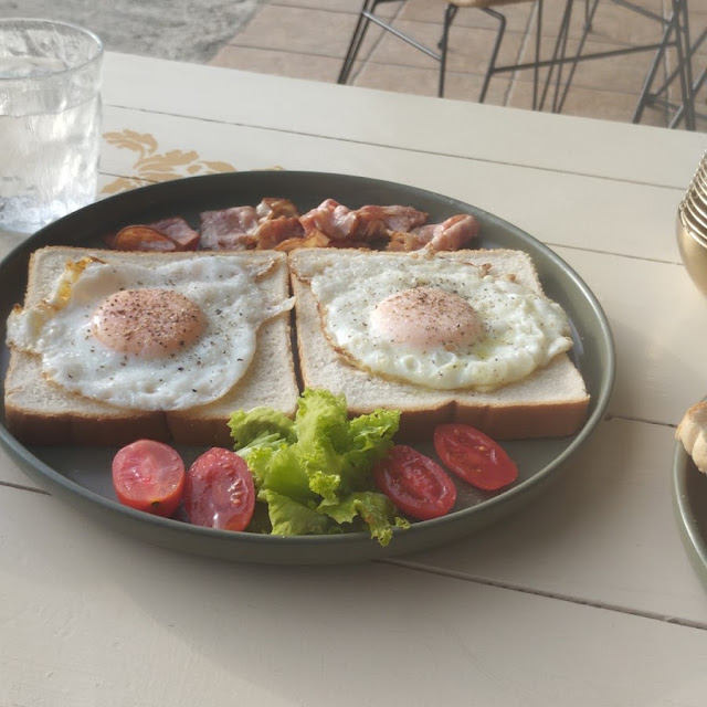 Eggs