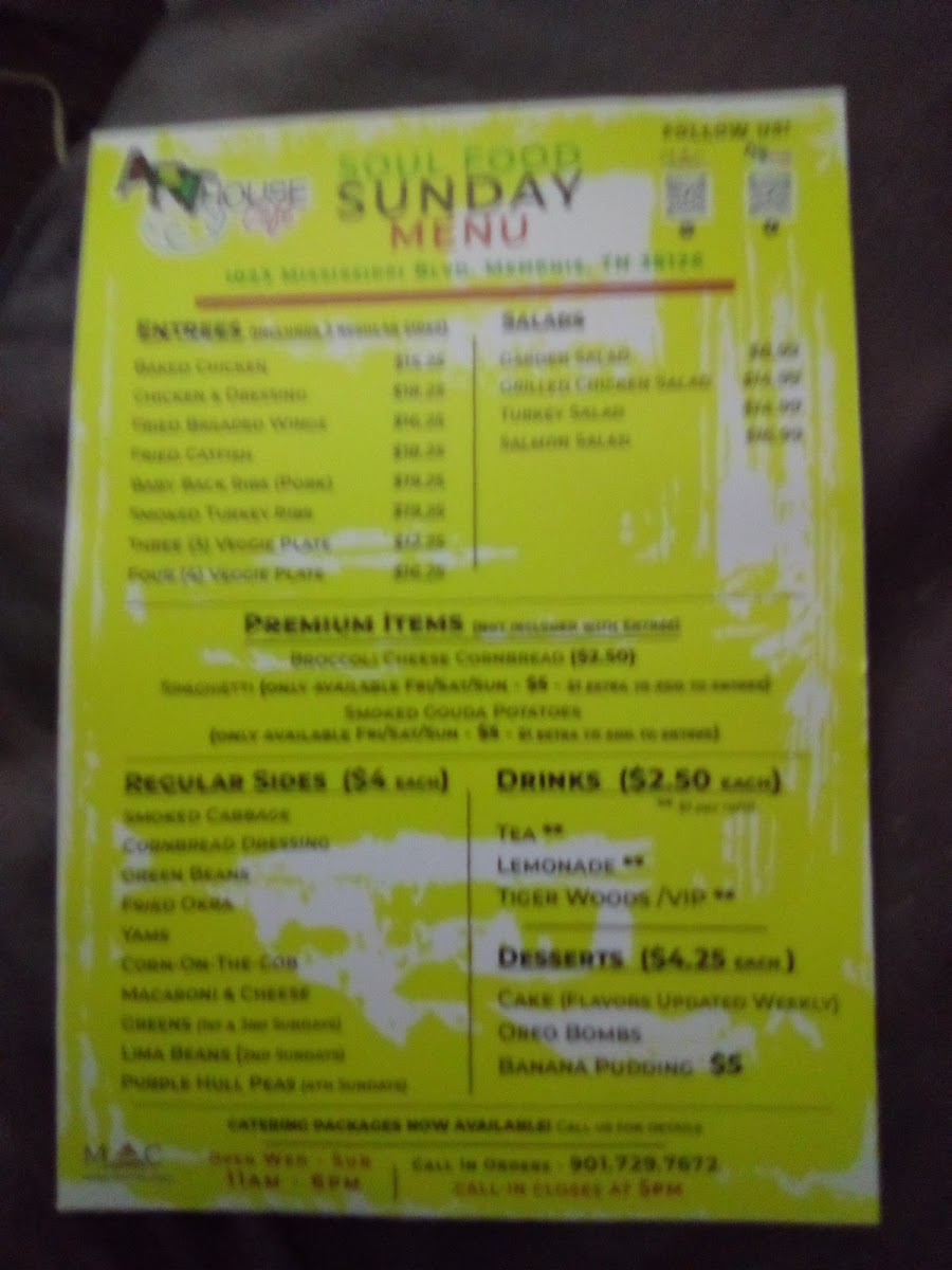 Art House Café menu board