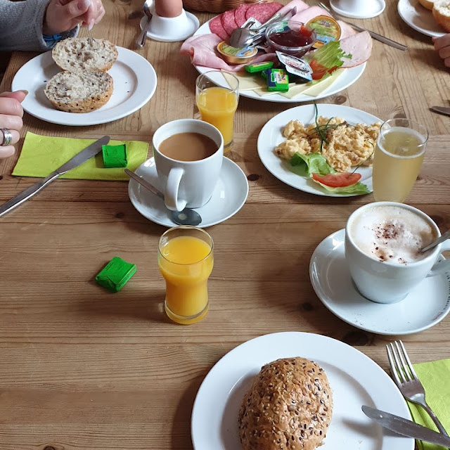 Landfrühstück & Veggie