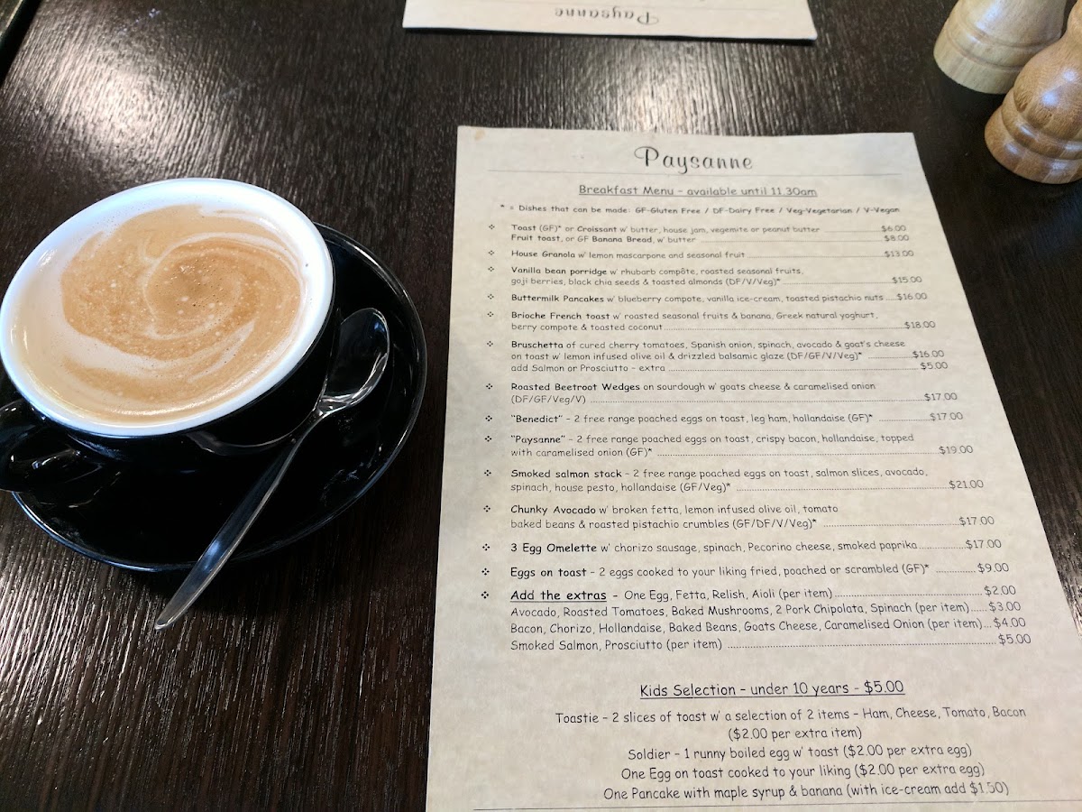 Paysanne Cafe, Woodend menu board