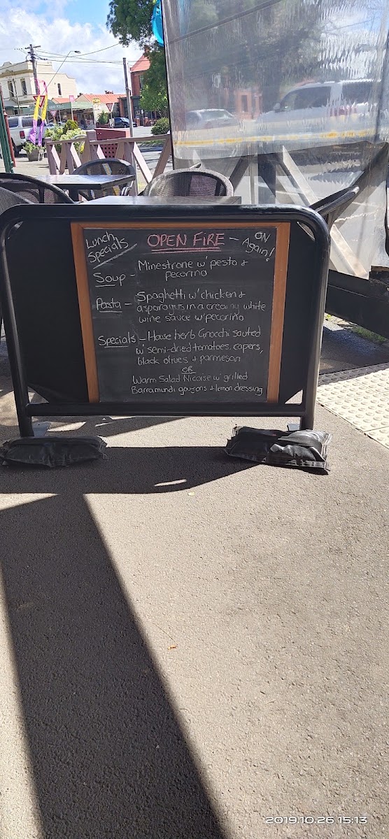 Paysanne Cafe, Woodend menu board