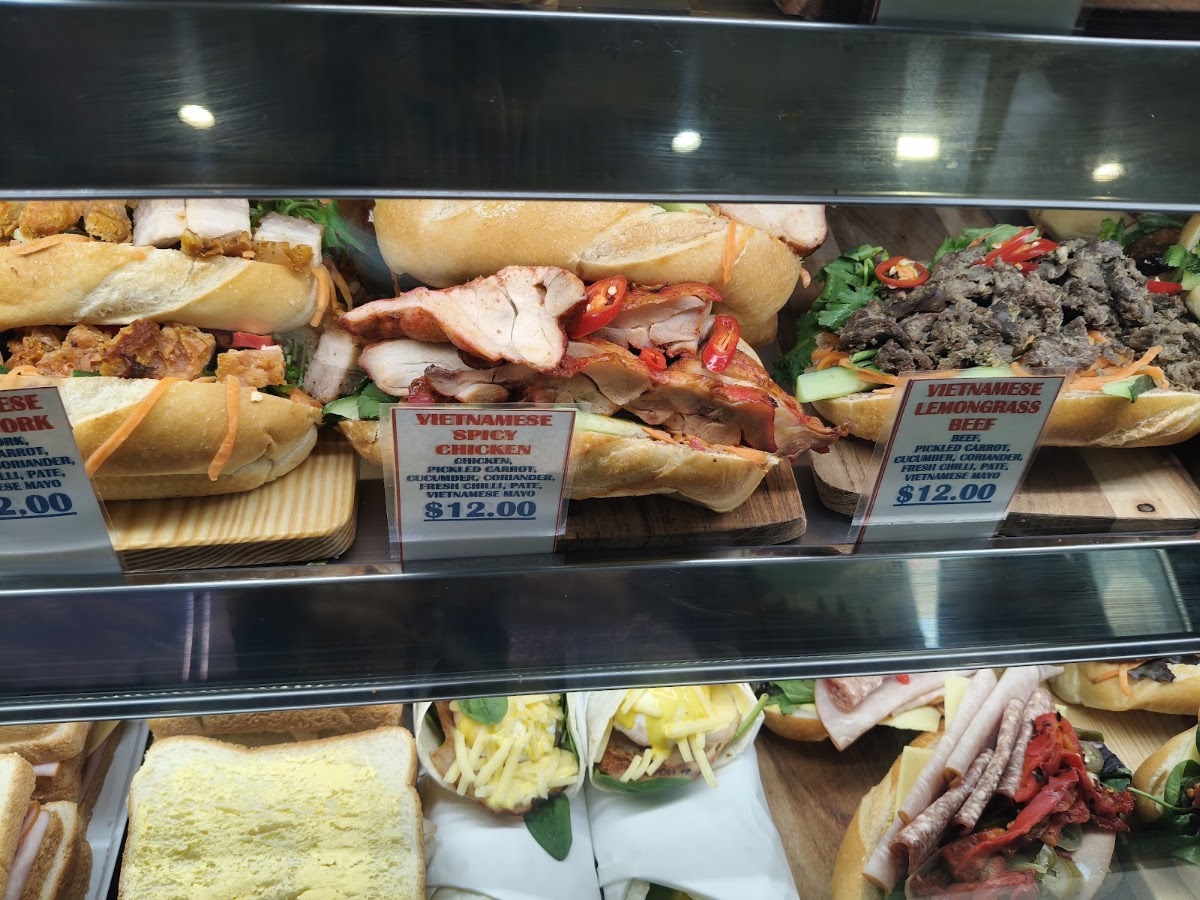 Anne Cafe Lunch Bar