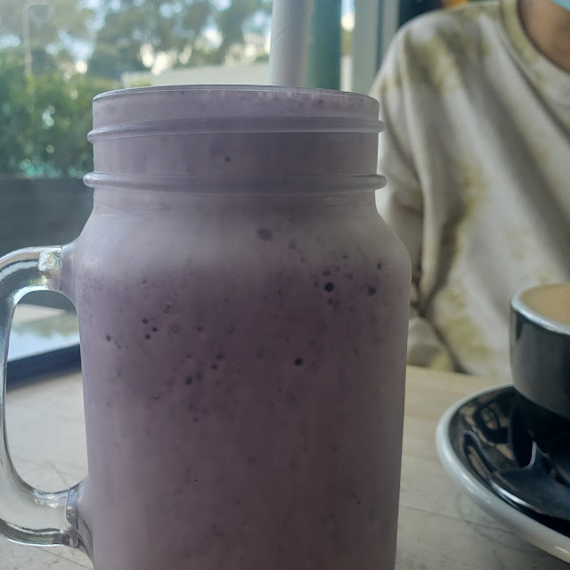 Blueberry N Banana Smoothie