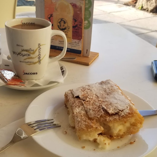 Bougatsa