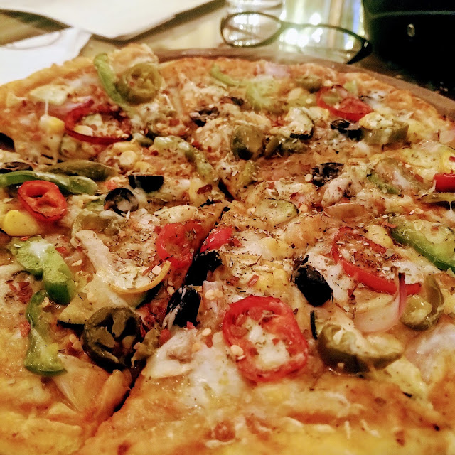 Full Call Pizza
