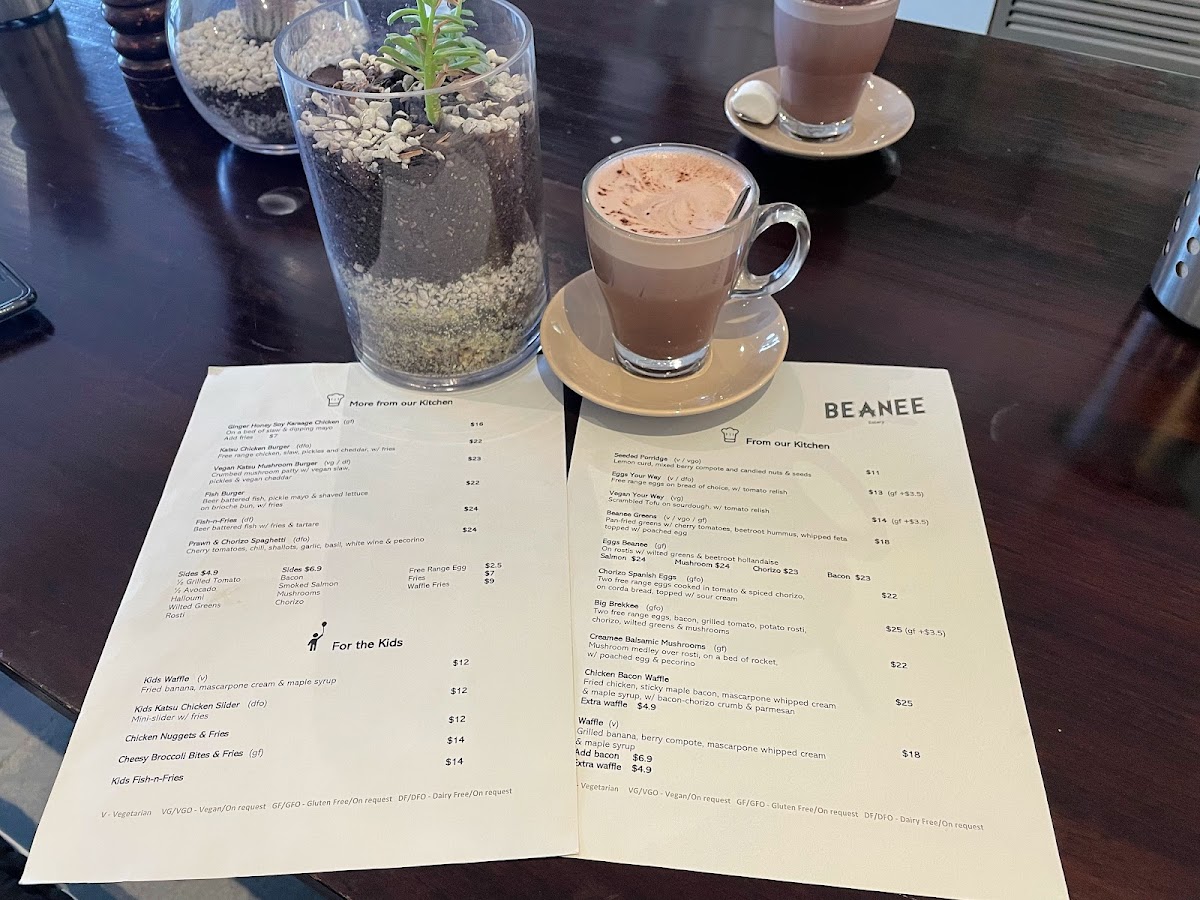 BEANEE Eatery menu board