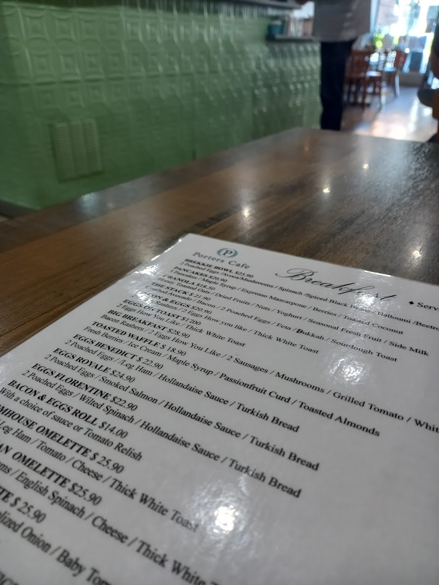 Porters Cafe menu board