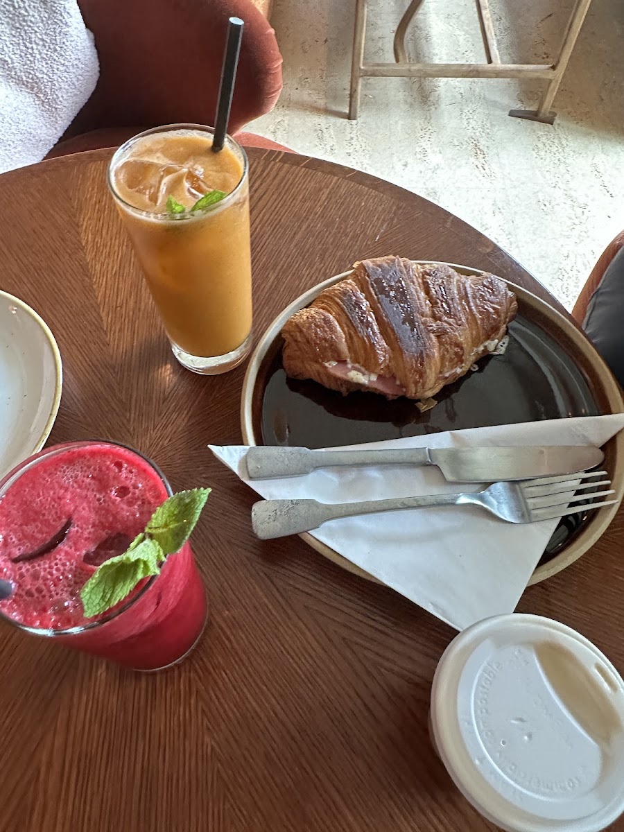Winnie's Café and Bar at room2 Chiswick