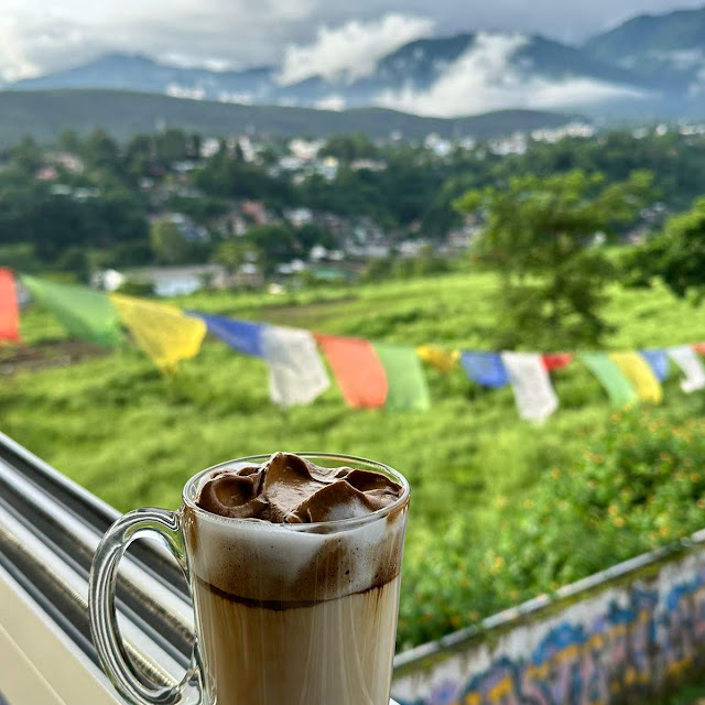 Dalgona Coffee