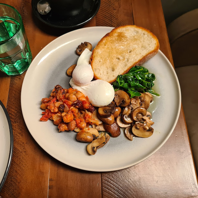 Big Breakfast
