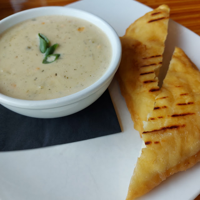 Salmon Chowder with Bannock Bread