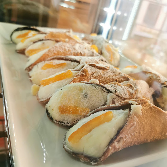 Cannoli