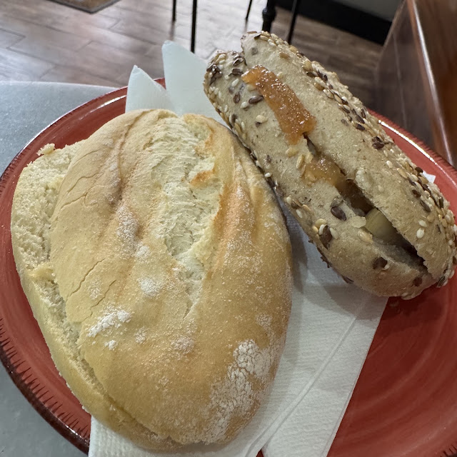 Bocadillos de Pollo Con Queso