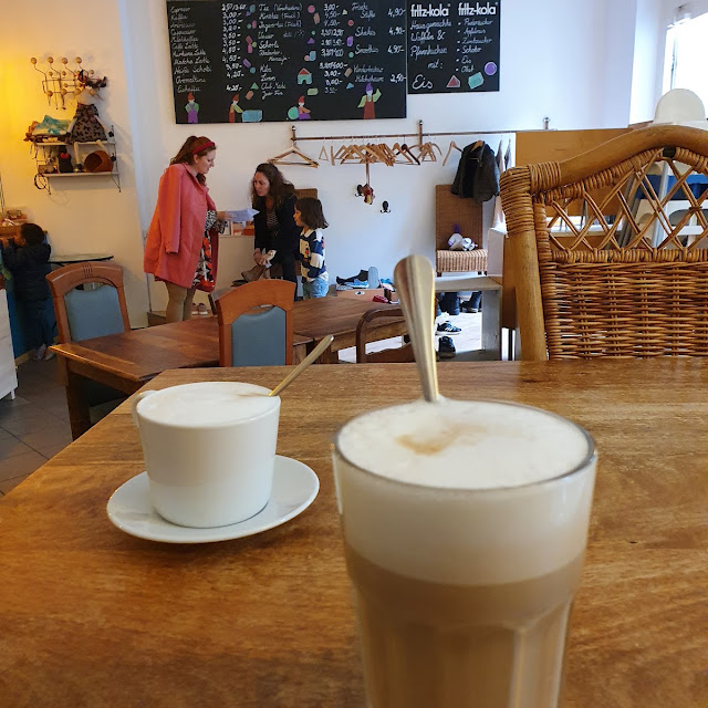 Kaffee Und Latte Macchiato