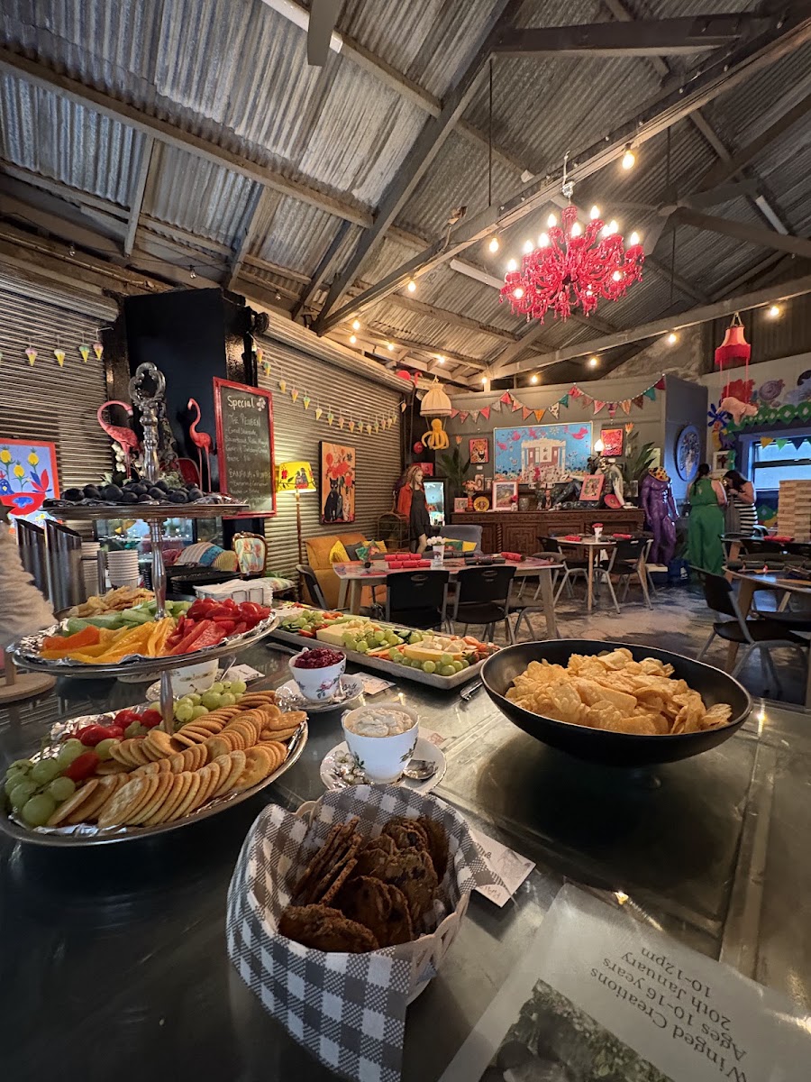 Tootsie Gallery Cafe