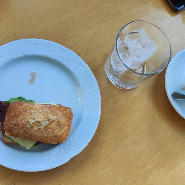 Miniburguer Con Café