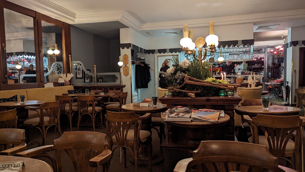 Konditorei-Cafe E. Fichtner