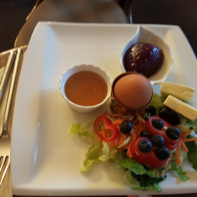 Kleines Frühstück Mit 2 Semmeln