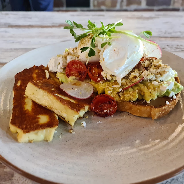 Avocado Fetta Smash on Toast