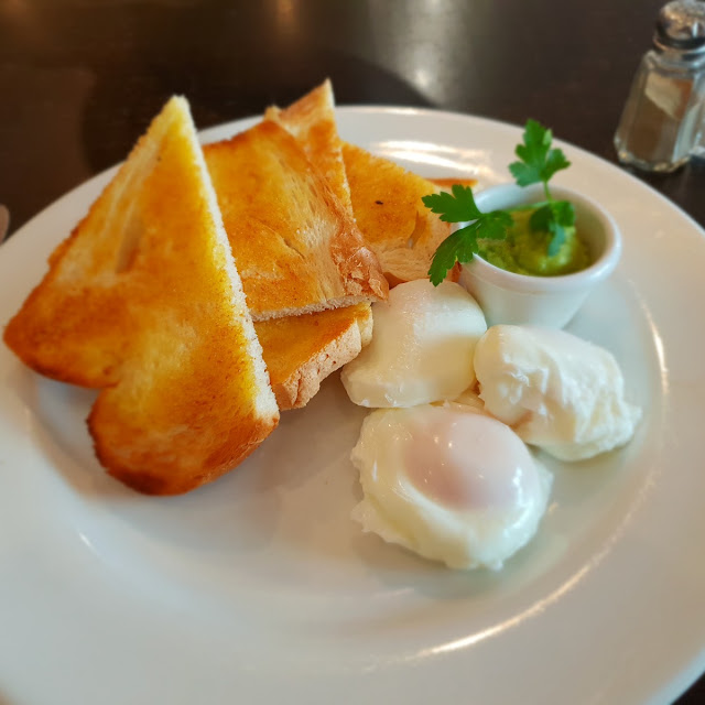 Eggs on Toast with Smashed Avocado
